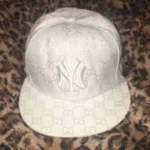 gucci x new era